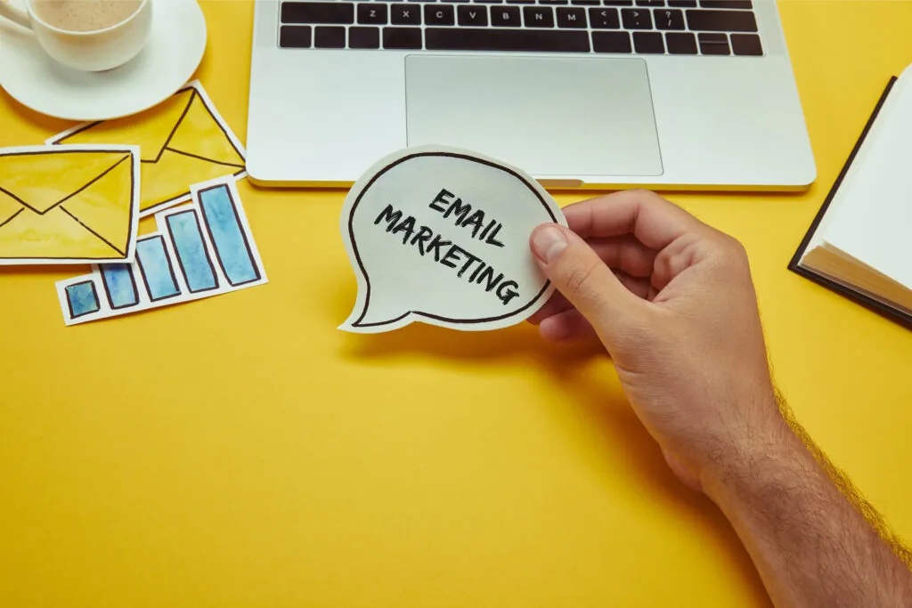 Estrategia de email marketing para ingresos pasivos online